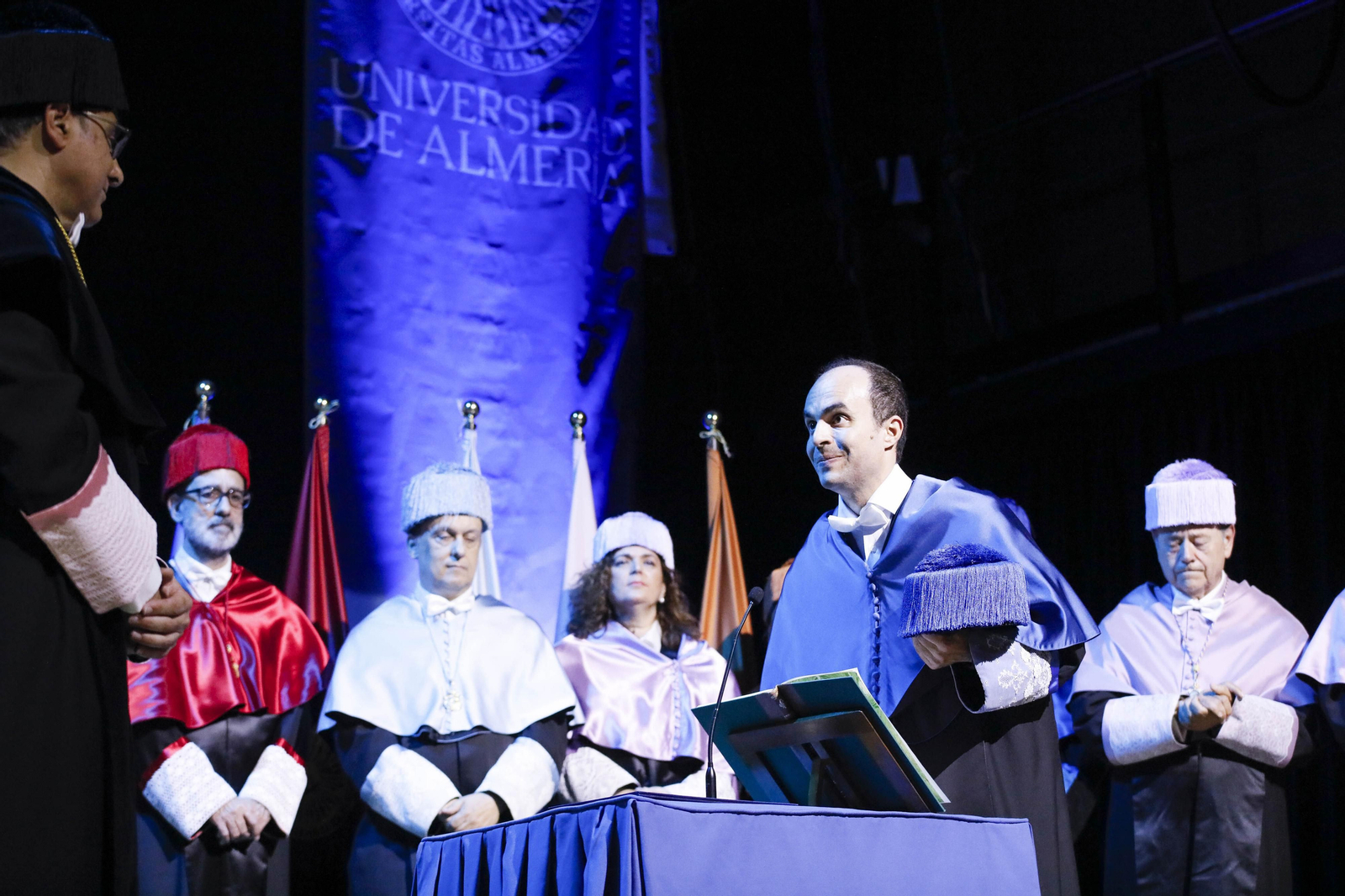 El doctor José María Peiró Silla es investido Doctor Honoris Causa por la UAL, en imágenes