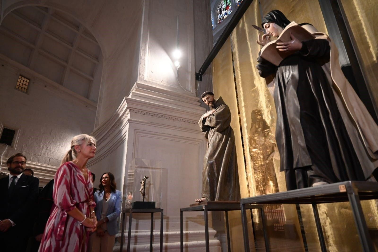 La consejera de Cultura y Deporte, Patricia del Pozo, en una anterior visita a la exposición.