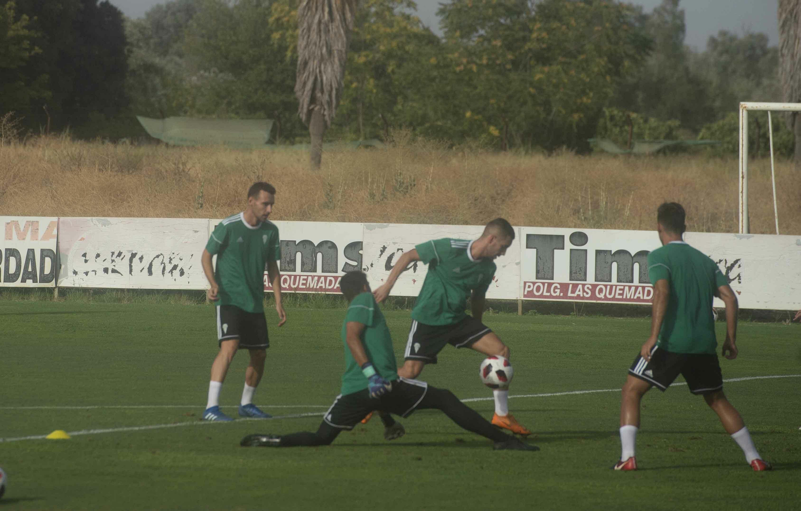 Las imágenes del entrenamiento del Córdoba CF