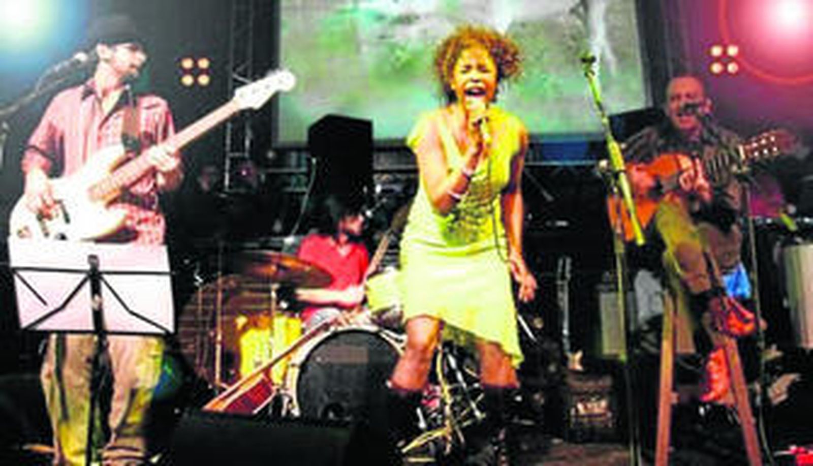 El grupo musical Mr. Zé será el gran protagonista en la primera edición de este festival.