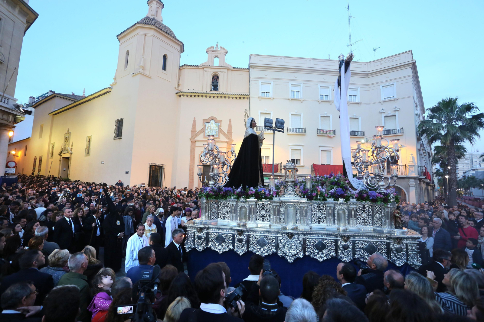 Las imágenes de la Buena Muerte en Huelva