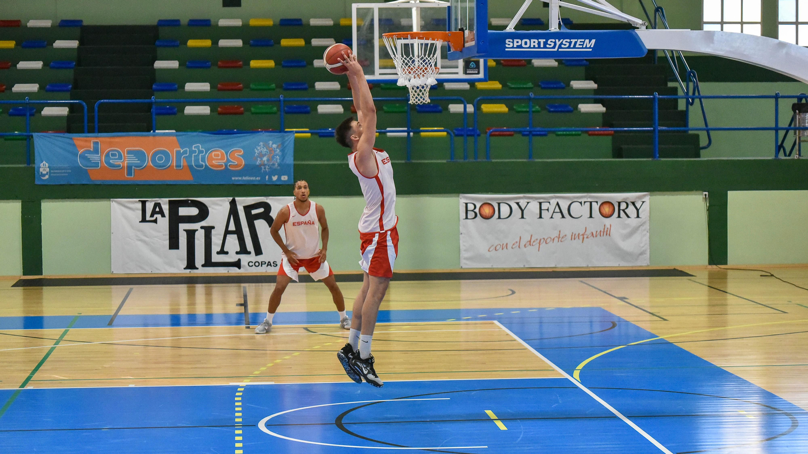 La selección española sub-20 de baloncesto ya se entrena en La Línea La selección española sub-20 de baloncesto ya se entrena en La Línea