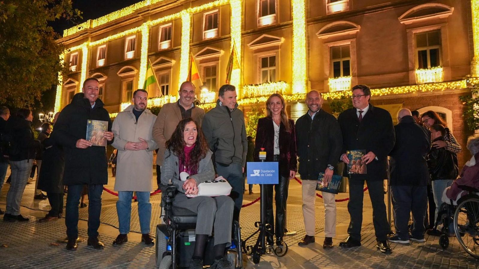 Inauguración del alumbrado del Palacio Provincial.