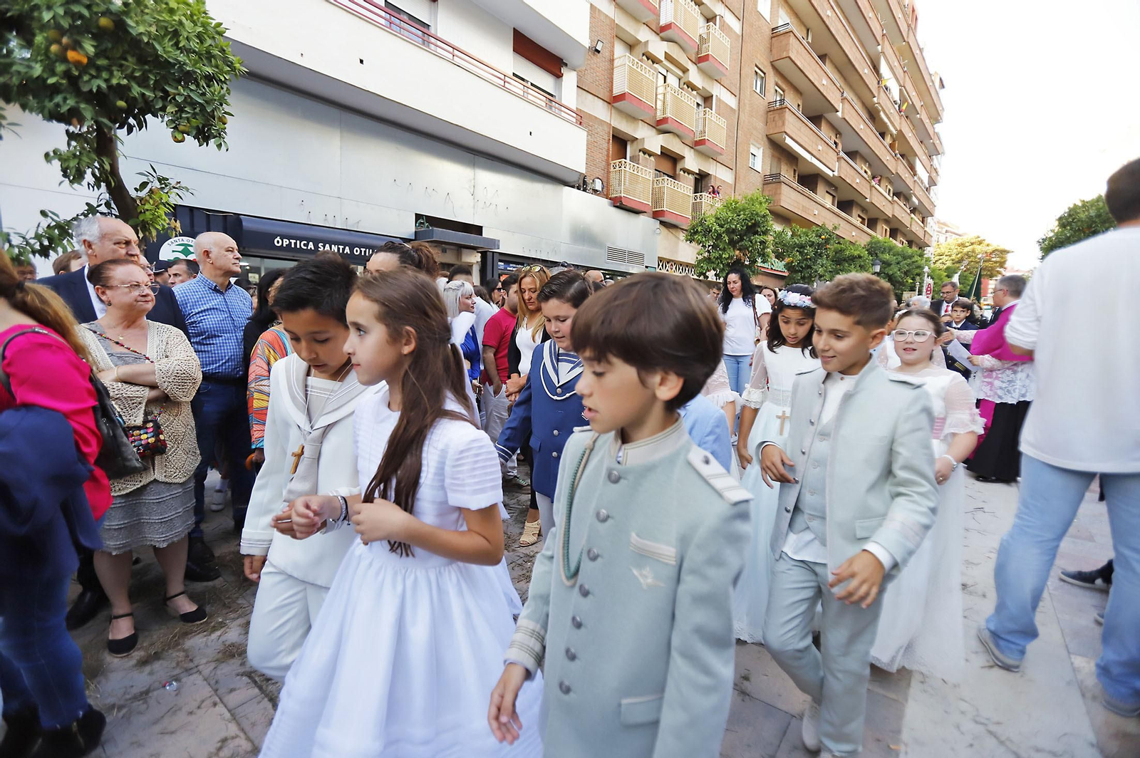 Imágenes de la procesión del Corpus Christi en Huelva