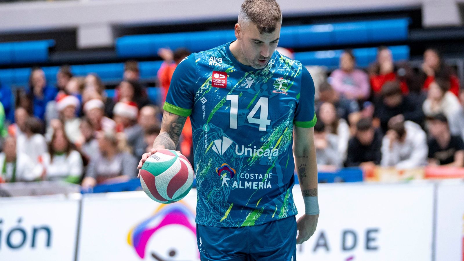 El central cartagenero asegura que la plantilla tiene “plena confianza” en que llegará la recompensa esta temporada.