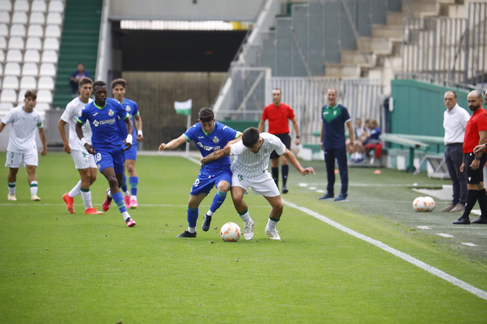 Las mejores fotos de la victoria del Córdoba B ante el Getafe B en El Arcángel