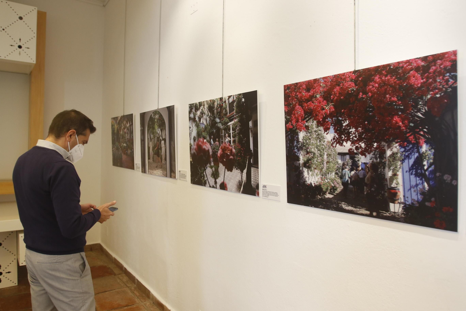 Fotografías de la exposición '20 años con los patios de Córdoba y su provincia'
