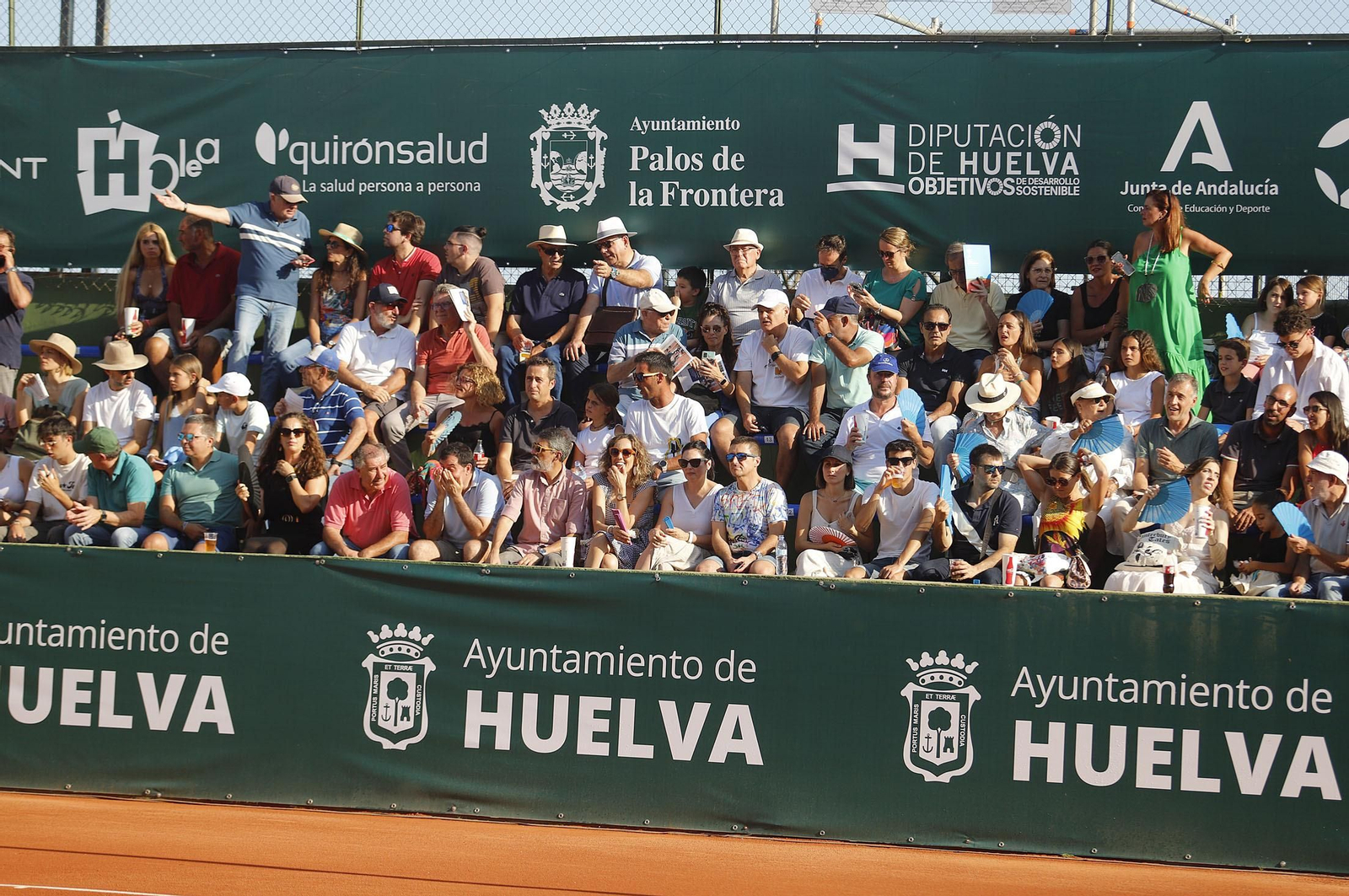 Copa del Rey de Tenis. Imágenes del gran ambiente en las semifinales