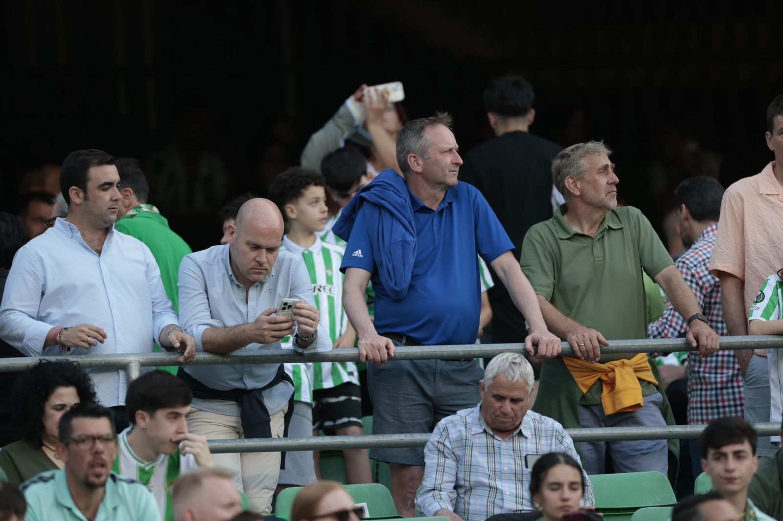 Búscate en las fotos del Betis - Valencia