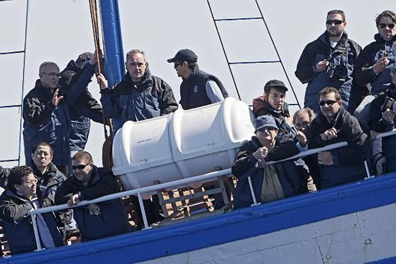 Cincuenta cocineros de elite asisten a la primera levantá en la almadraba de Barbate.

Foto: Julio Gonzalez