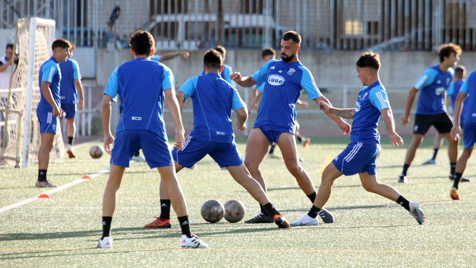 Juan Delgado y Ramón, que son altas para el domingo, en un entrenamiento en La Granja.