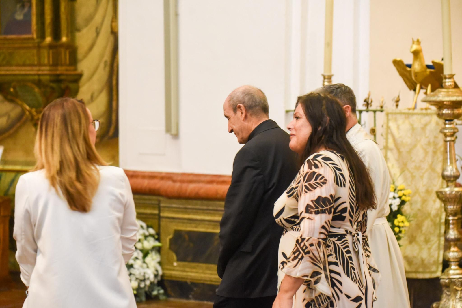 La bendición del retablo de la iglesia de la Merced de Córdoba tras su recuperación, en imágenes
