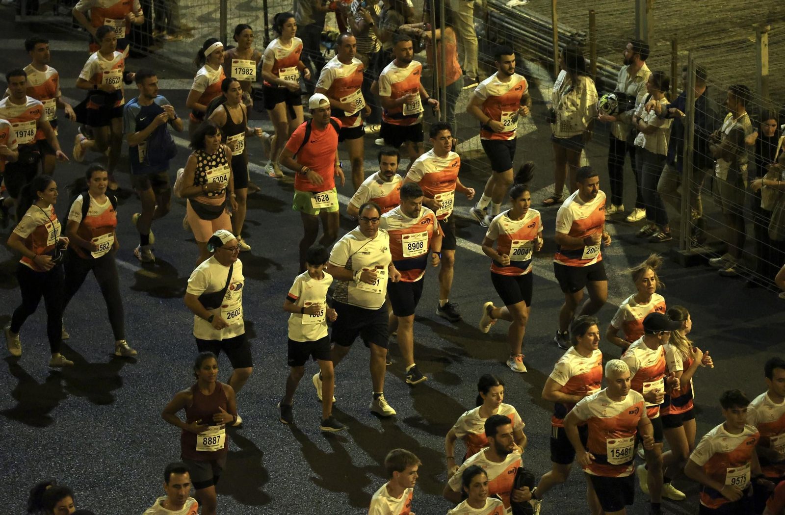 Búscate en la Carrera Nocturna (7)