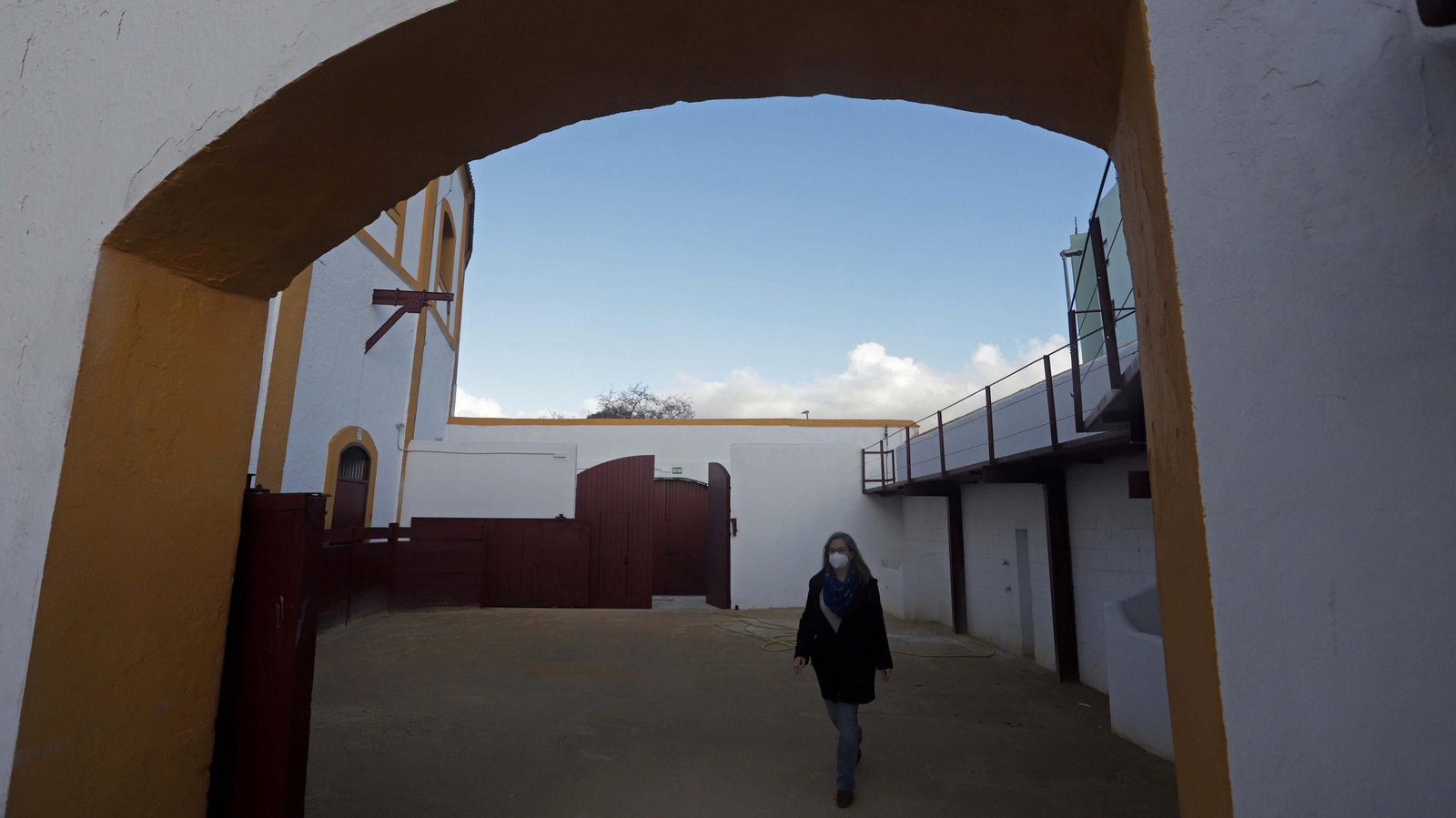 Fotos de la plaza de toros de La Línea