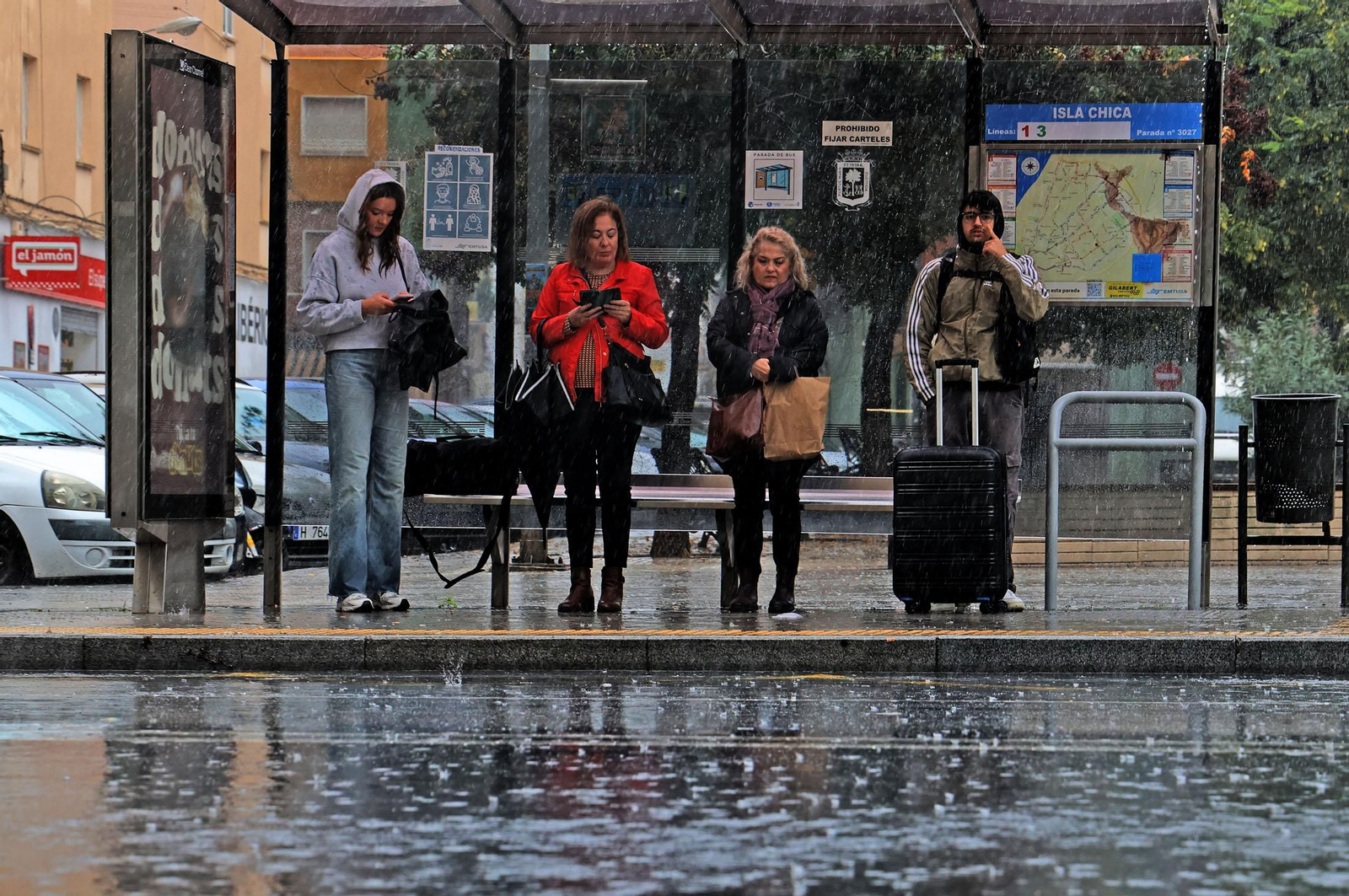 Imágenes del paso de la DANA por Huelva en la mañana del viernes