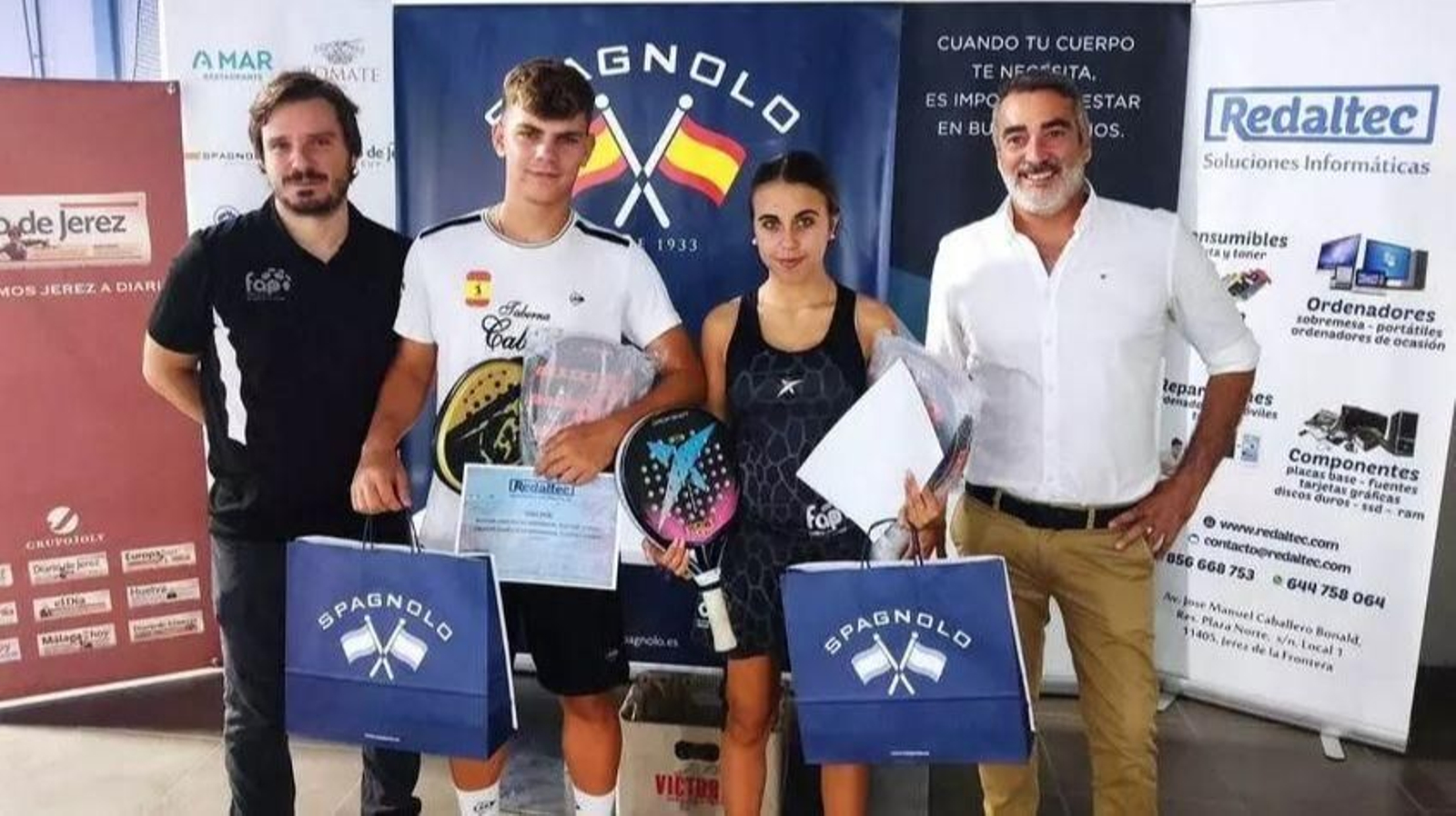 Javi Núñez, de Sanlúcar, y la portuense Luna García, campeones en Primera Mixta de la pasada edición. Javi Núñez, de Sanlúcar, y la portuense Luna García, campeones en Primera Mixta de la pasada edición.