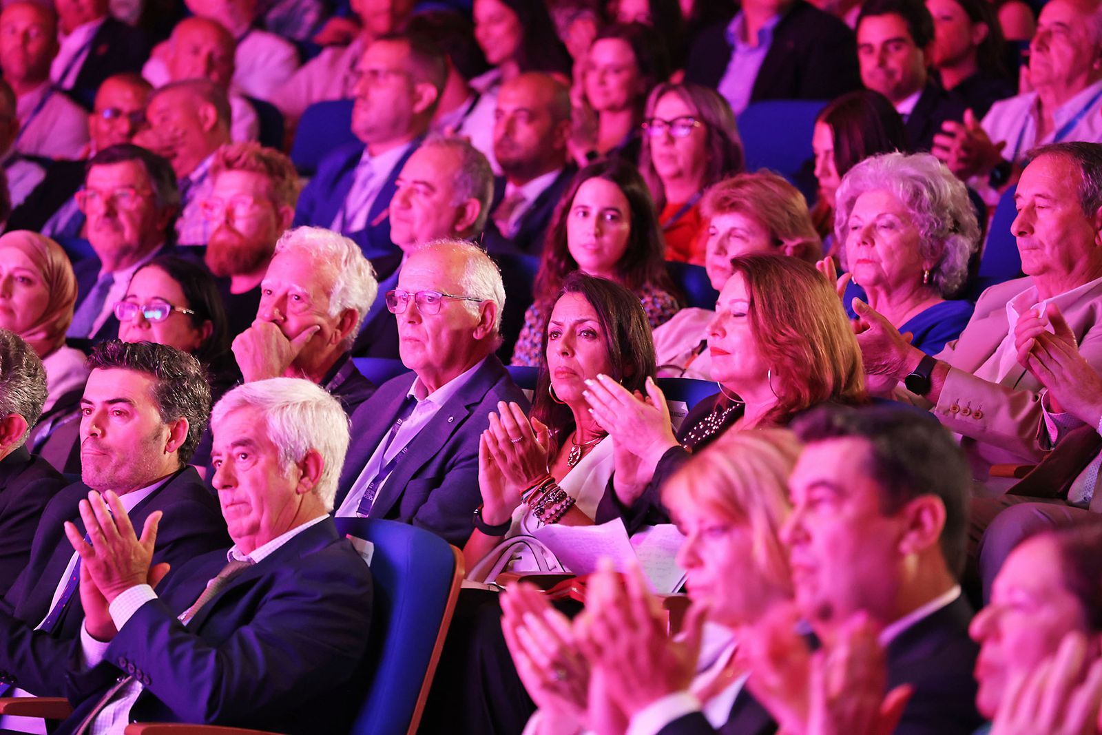 Imágenes de la inauguración del X Congreso de Frutos Rojos de Huelva
