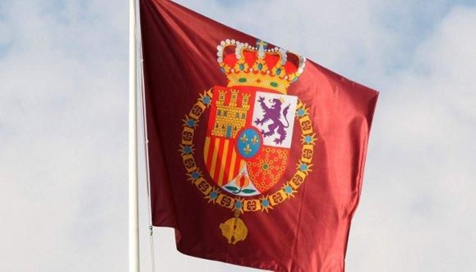 Nuevo Rey, nuevo escudo