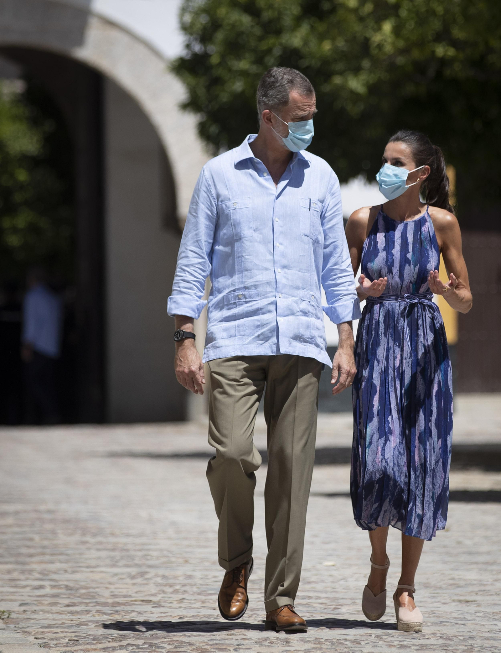 Los reyes durante una reciente visita a Sevilla.