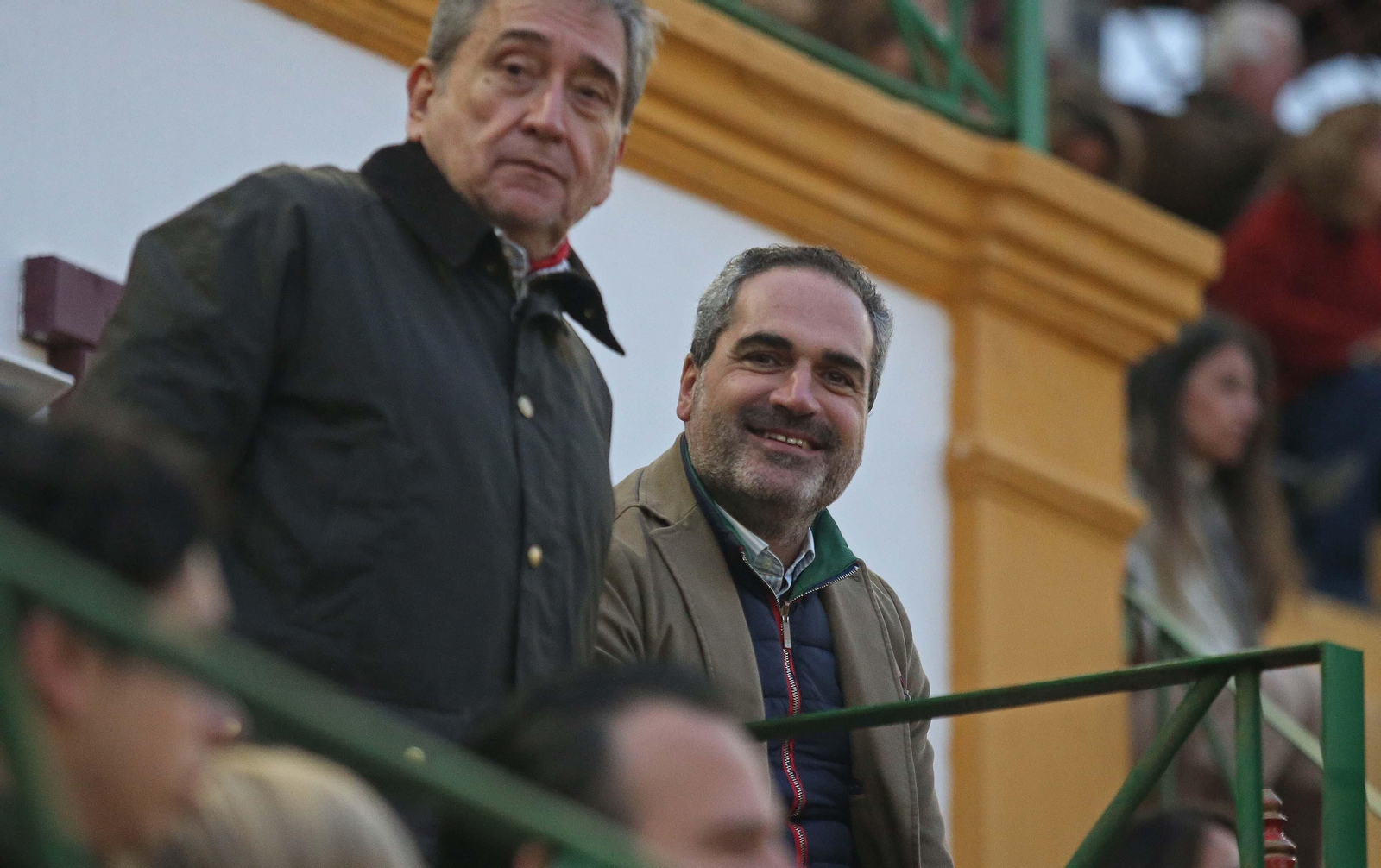 Ambiente en la plaza de toros El Arenal en La Línea