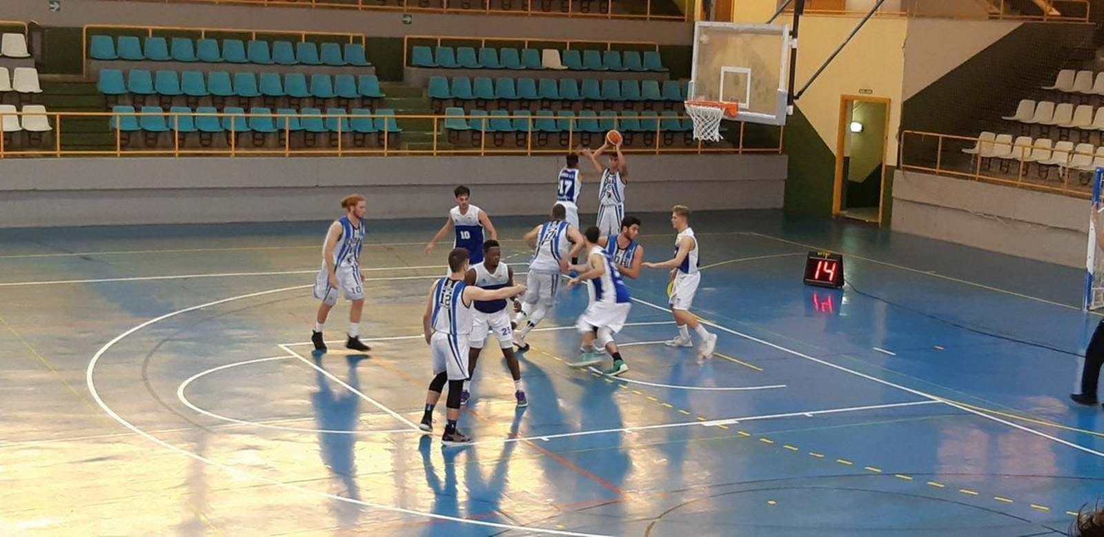El Baloncesto Xerez CD se impuso al Ciudad de Huelva en el Ruiz-Mateos.