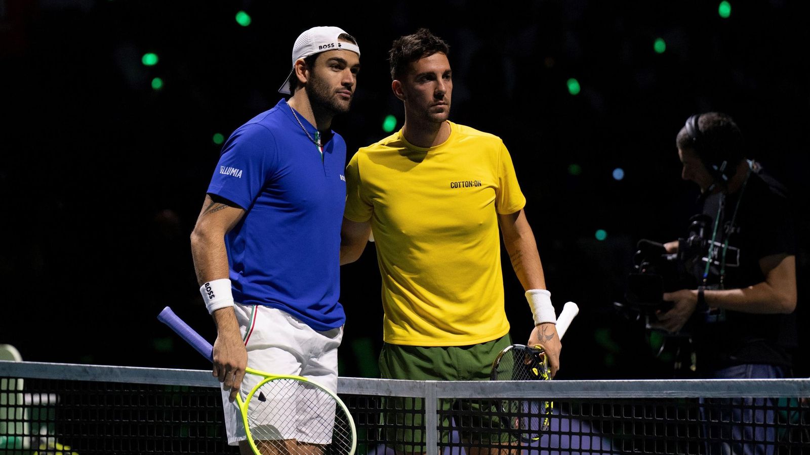 Berrettini derrota a Kokkinakis y acerca a Italia a la final de la Copa Davis