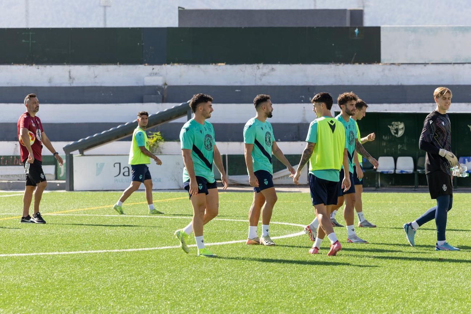 El primer entrenamiento del Real Jaén de la temporada 2025-26