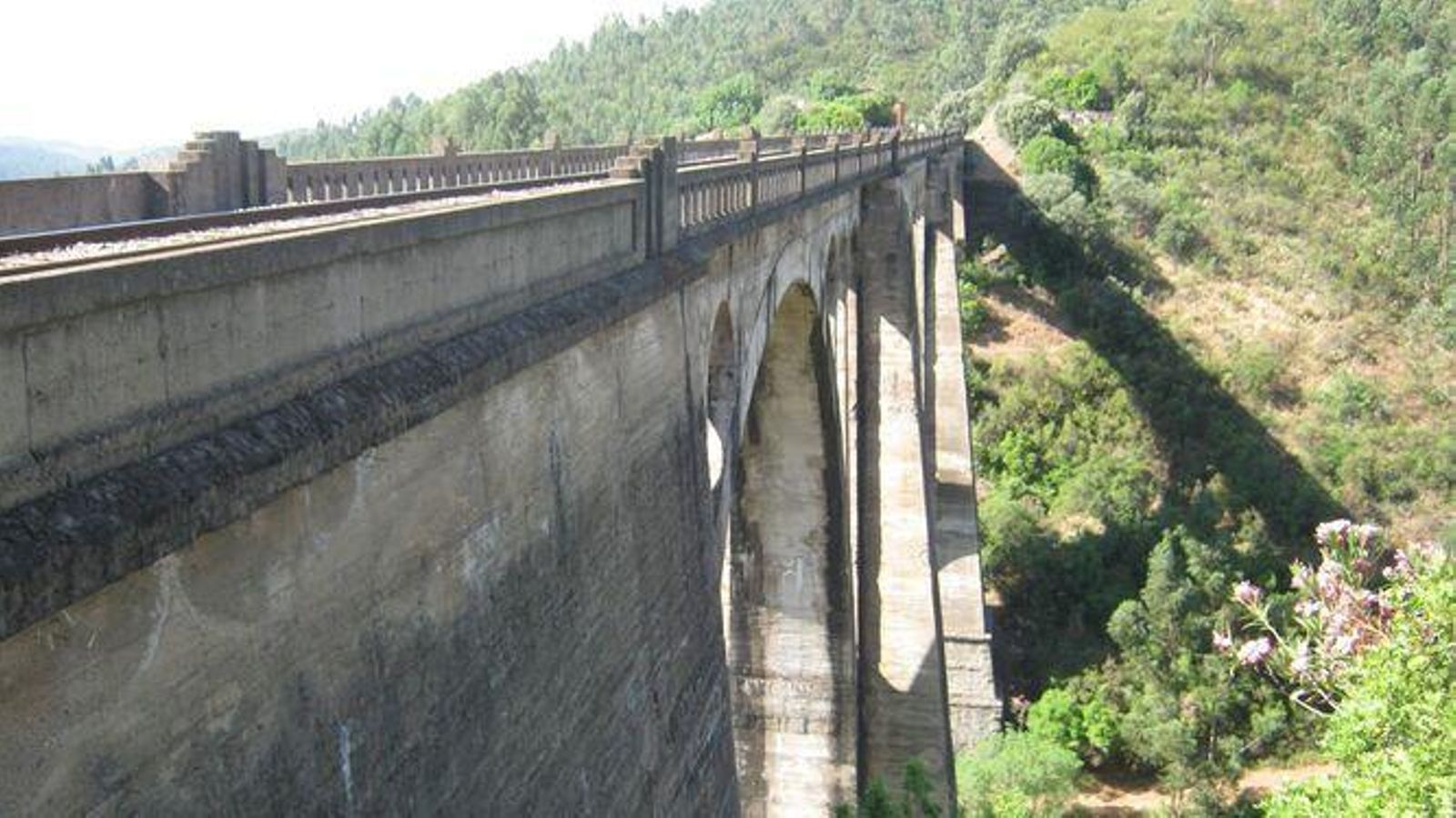 Puente de las Tres Fuentes Puente de las Tres Fuentes