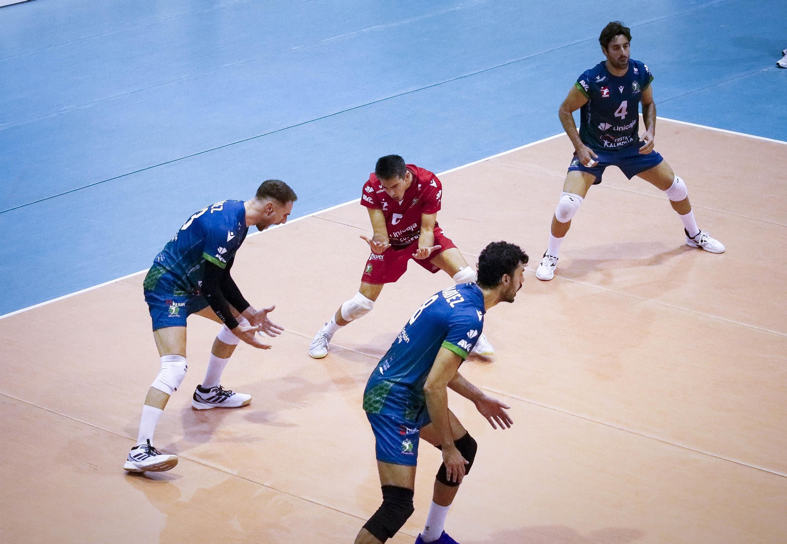 Unicaja Costa de Almería-Arenal Emeve de la Superliga, en imágenes