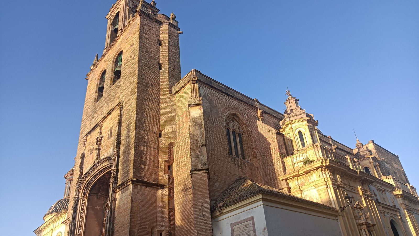 Iglesia de Santiago el Mayor de Utrera