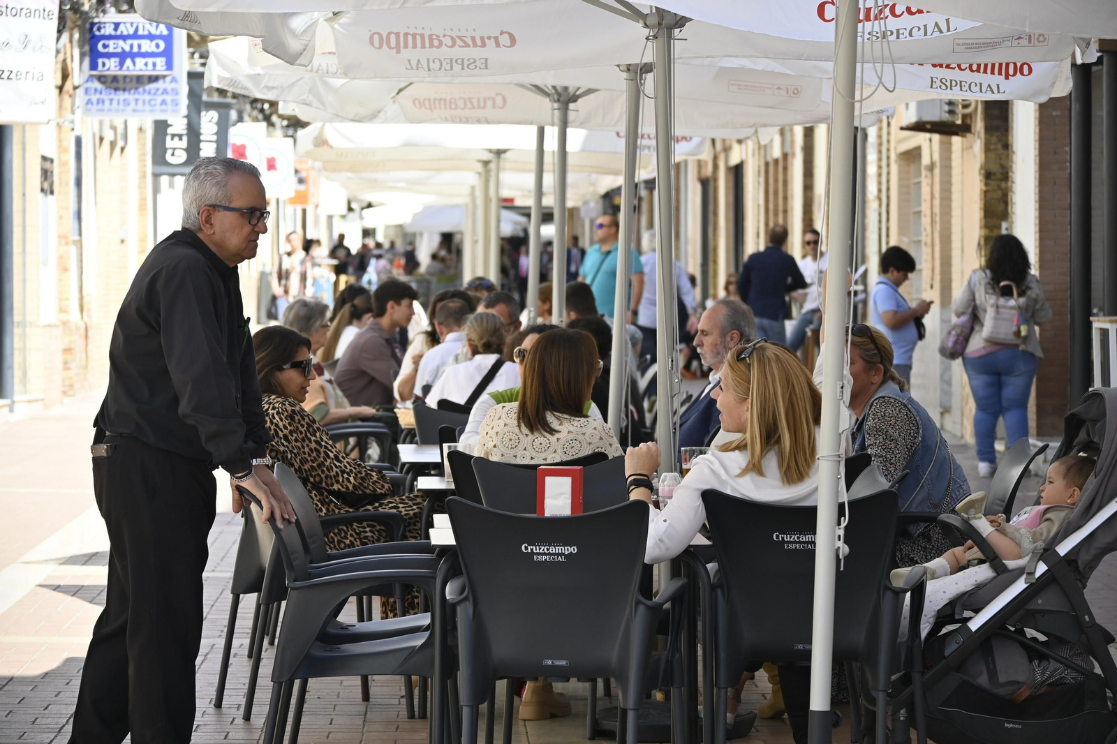 Imágenes del domingo 2 de abril, en Huelva