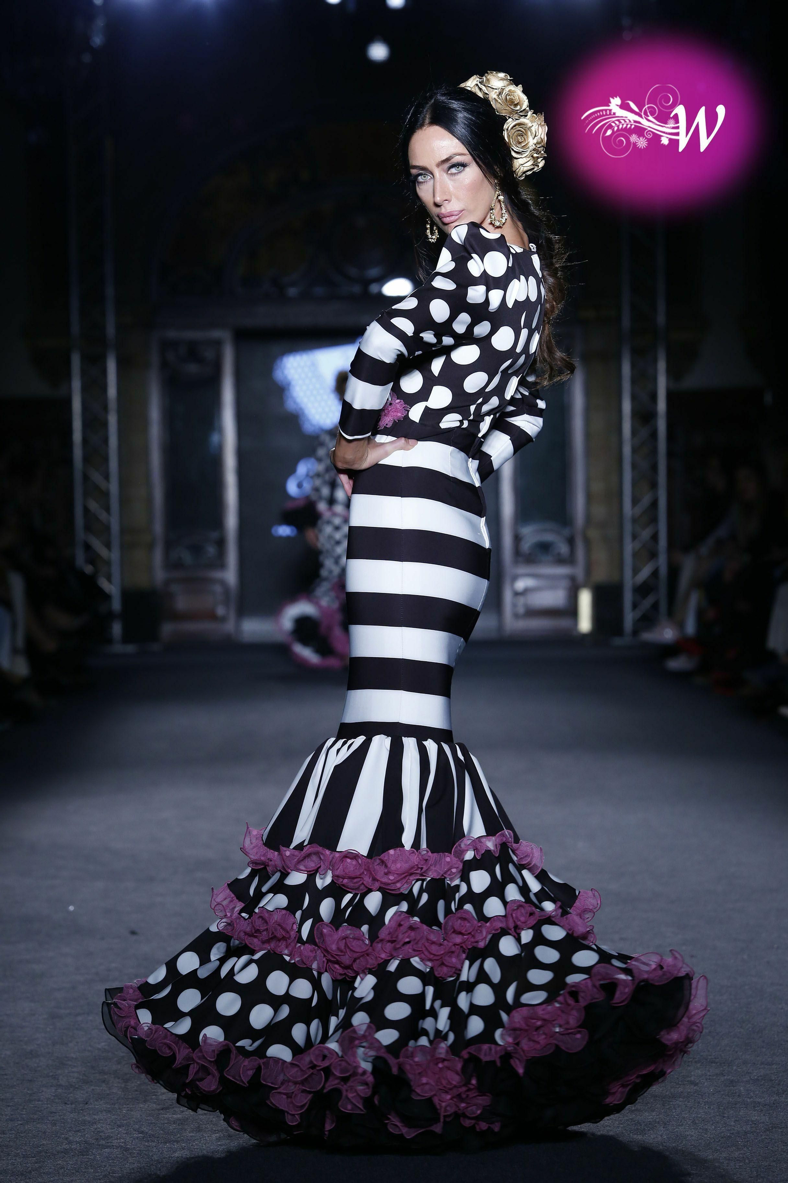 El abanico artesanía expone su colección 2020 en un desfile en We Love Flamenco, todas las fotos