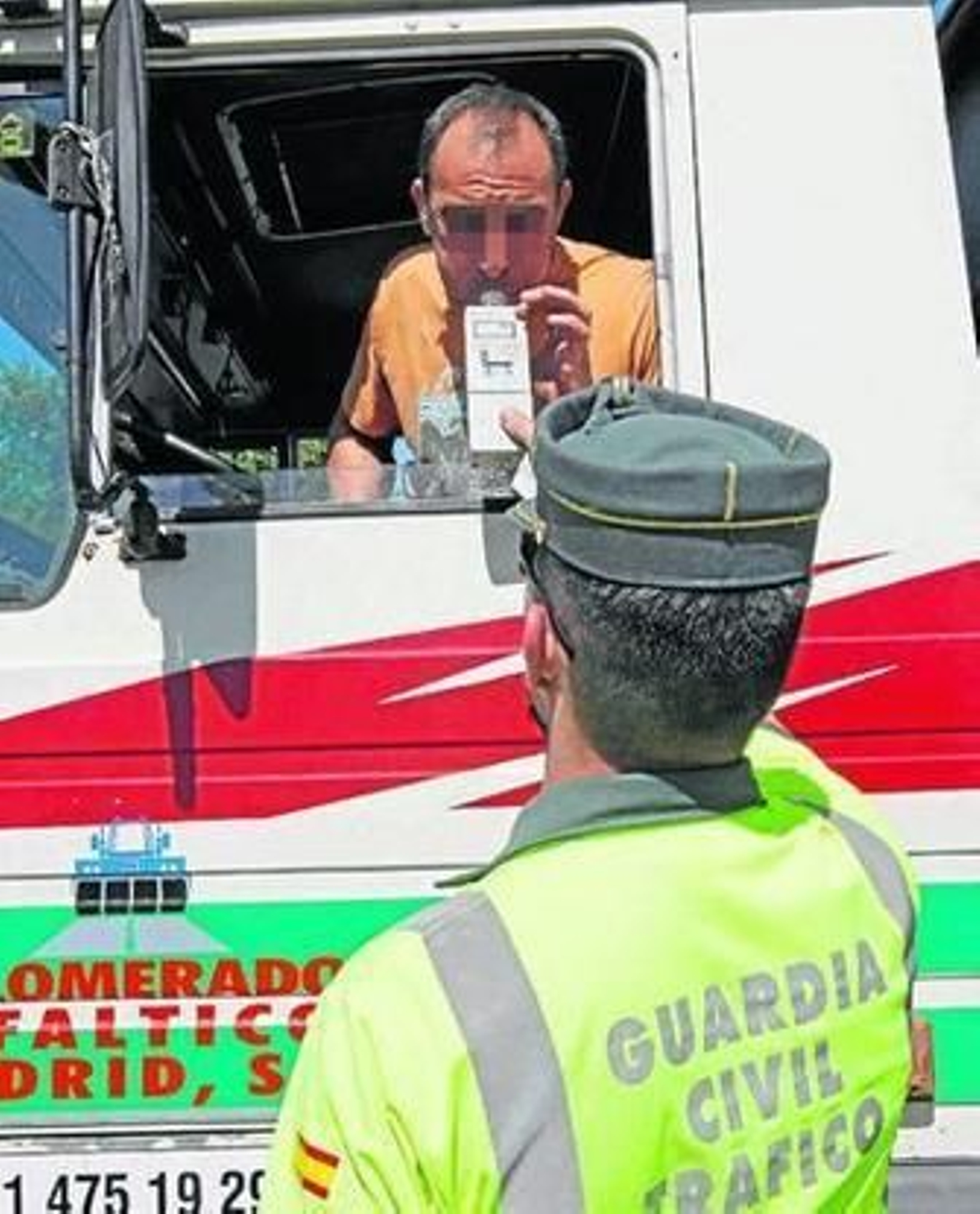 Tráfico retira 80 carnés por pérdida de puntos, la mitad que hace un año