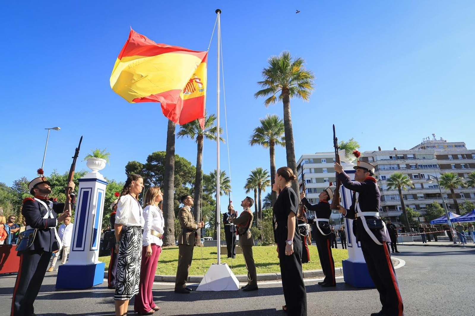 Jura de bandera de 250 personas civiles en Jerez