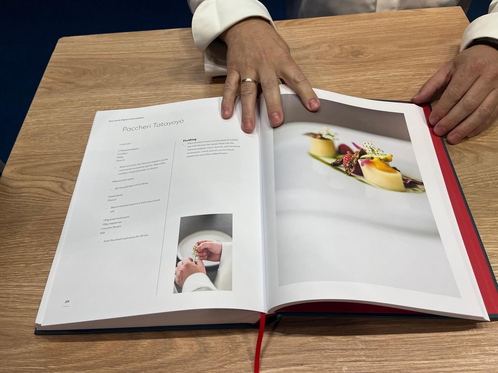 Tony García renueva en Londres el reconocimiento a su cocina verde: "Es un homenaje a los agricultores de Almería"