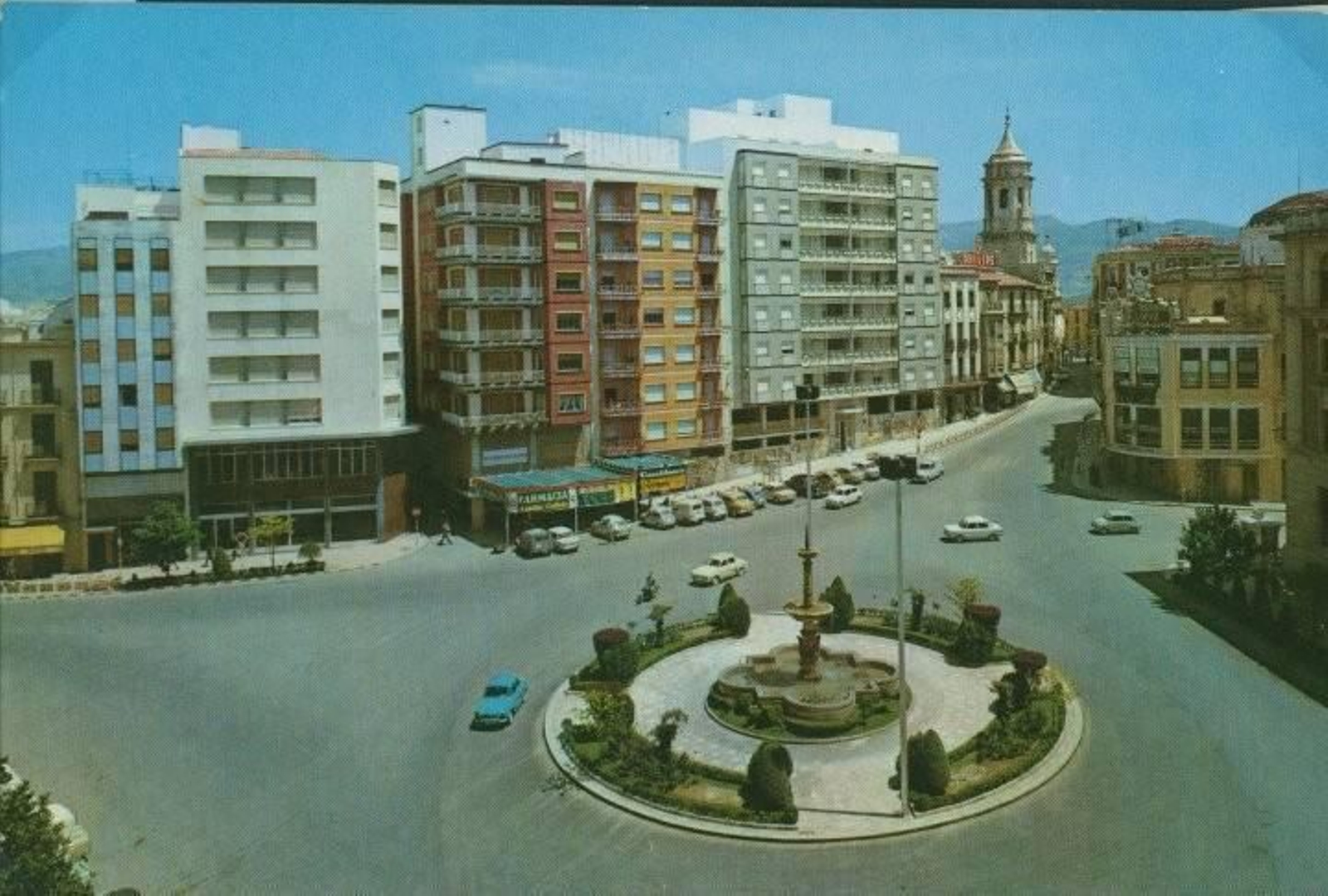Plaza de la Constitución en el pasado.