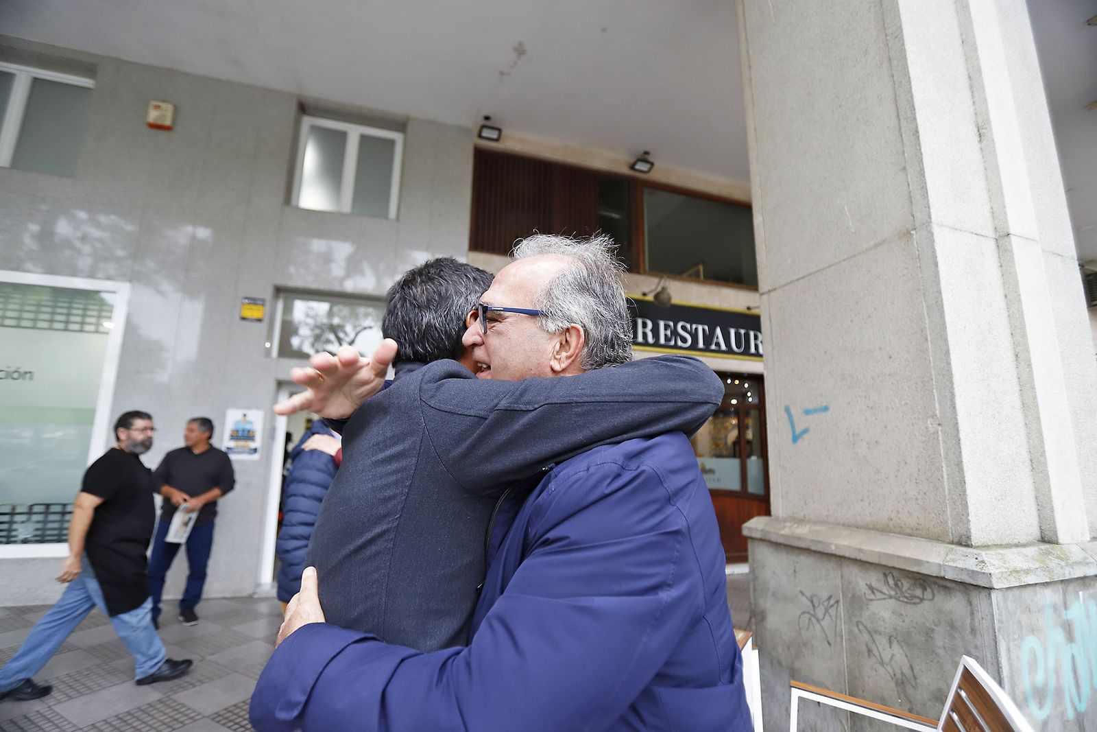 Imágenes de la emotiva visita de Luzardo y Alzugaray a Huelva Información