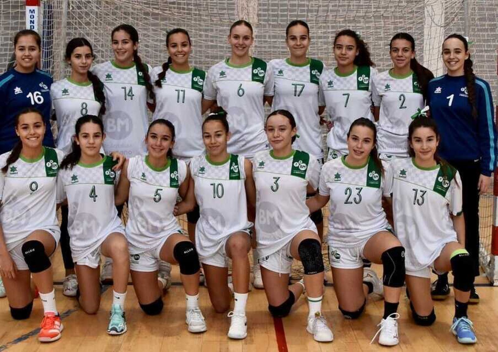 La selección andaluza infantil femenina, con Helena Montejo (3)