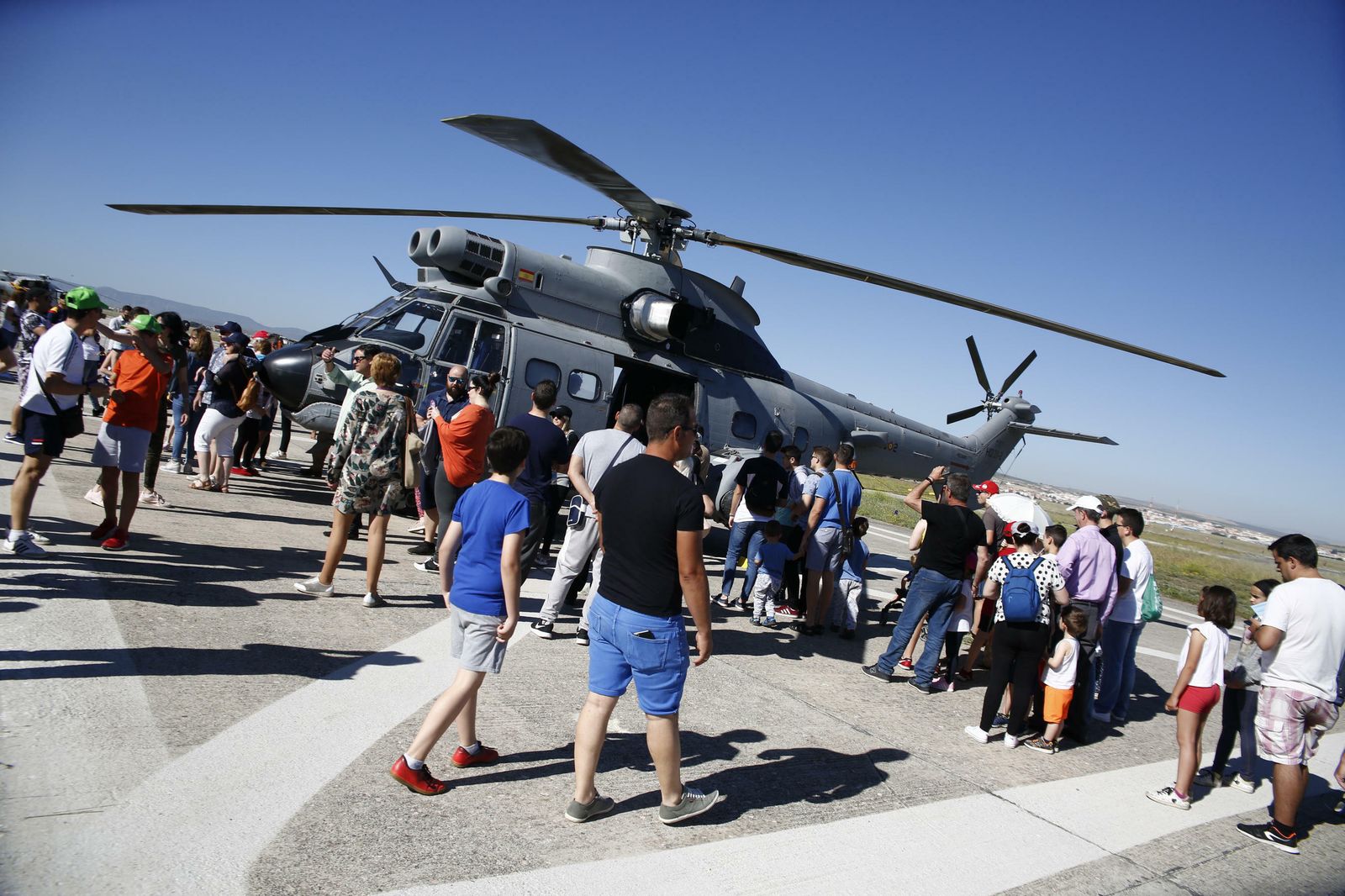 Jornada de puertas abiertas y 'altos vuelos' en la Base Aérea de Armilla
