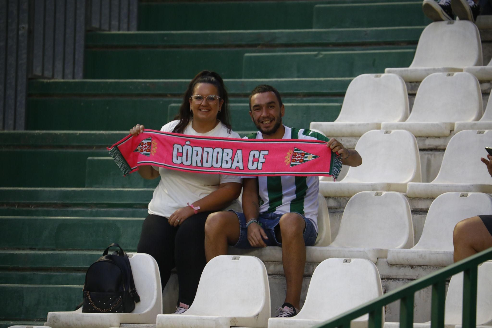 Las mejores fotos del intenso Córdoba CF - Málaga en El Arcángel