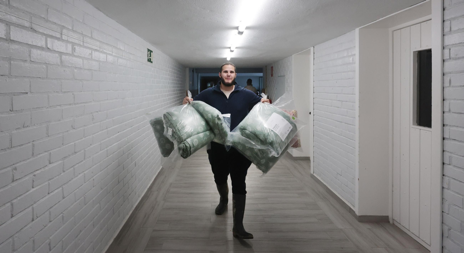 Dispositivo de Cáritas para los desalojados por las inundaciones en la zona rural de Jerez