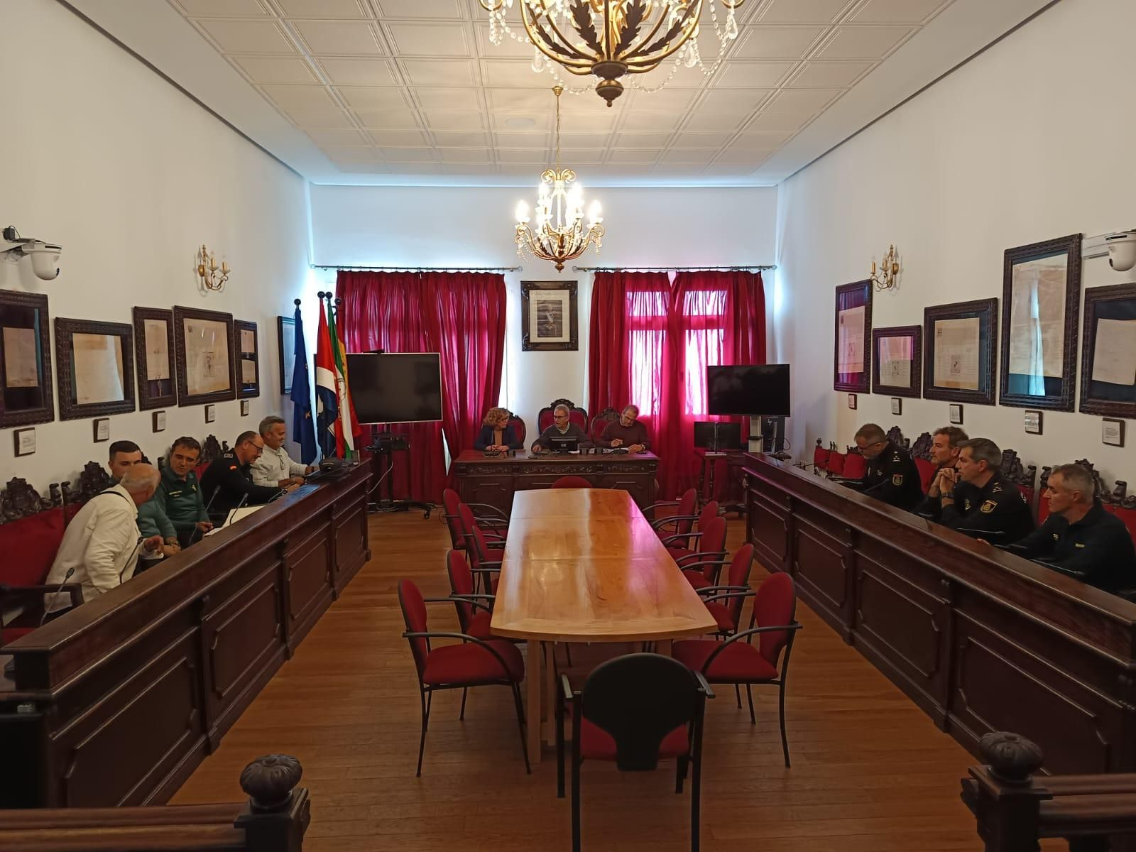La reunión de la Junta Local de Seguridad del Ayuntamiento de Tarifa.