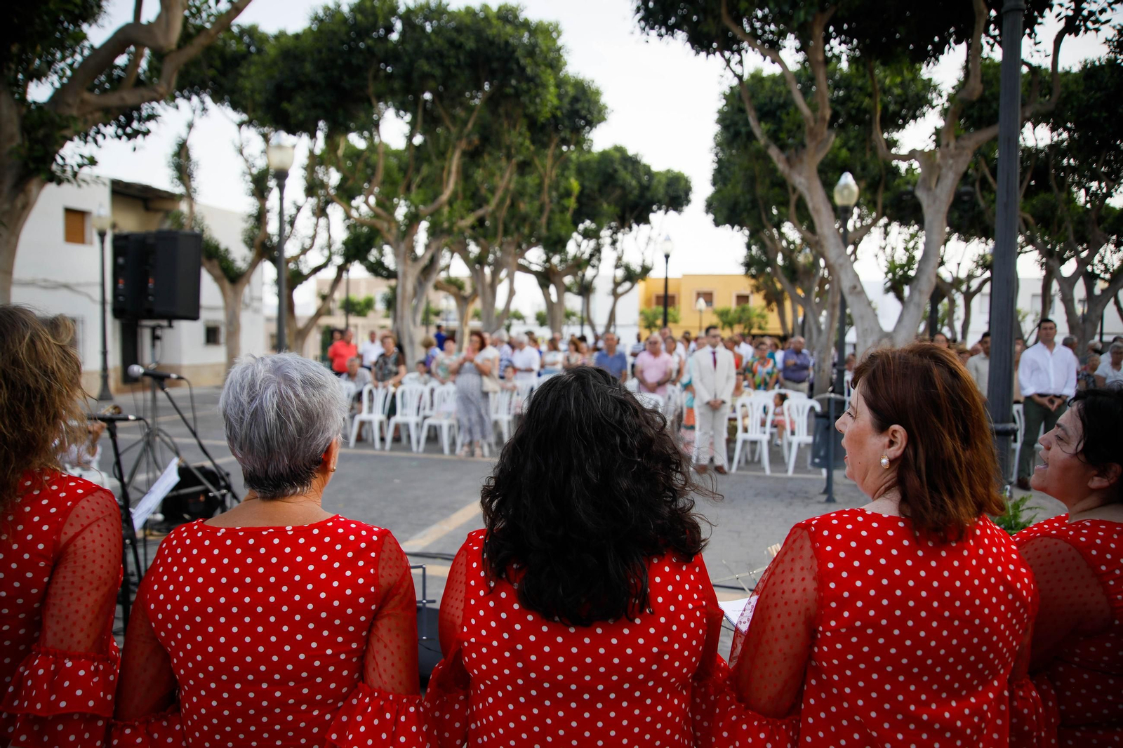 Ofrenda floral y misa durante la última jornada de las fiestas de Campohermoso Ofrenda floral y misa durante la última jornada de las fiestas de Campohermoso
