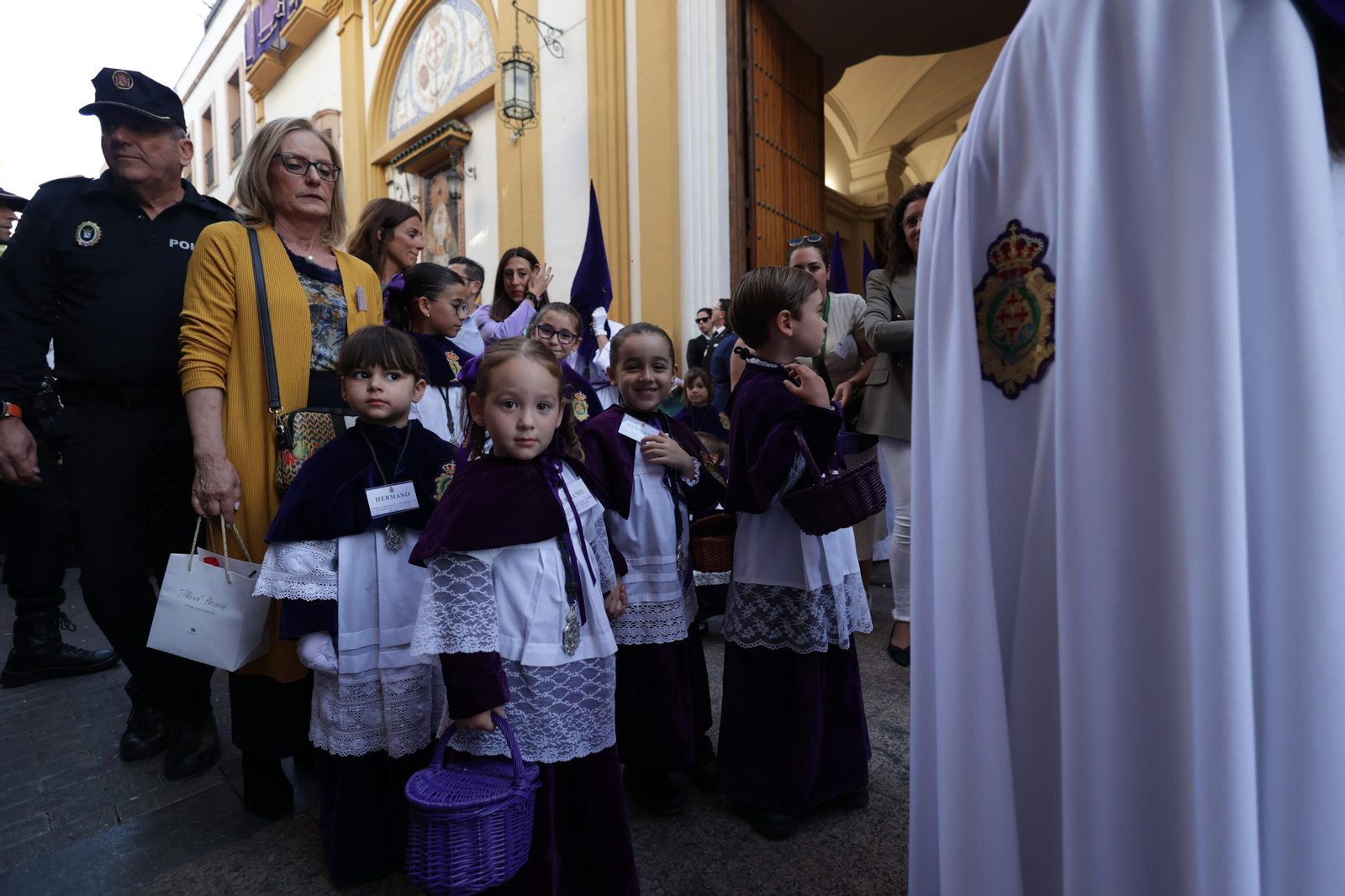 La Hermandad de la Esperanza en la Semana Santa de Huelva 2023, en imágenes