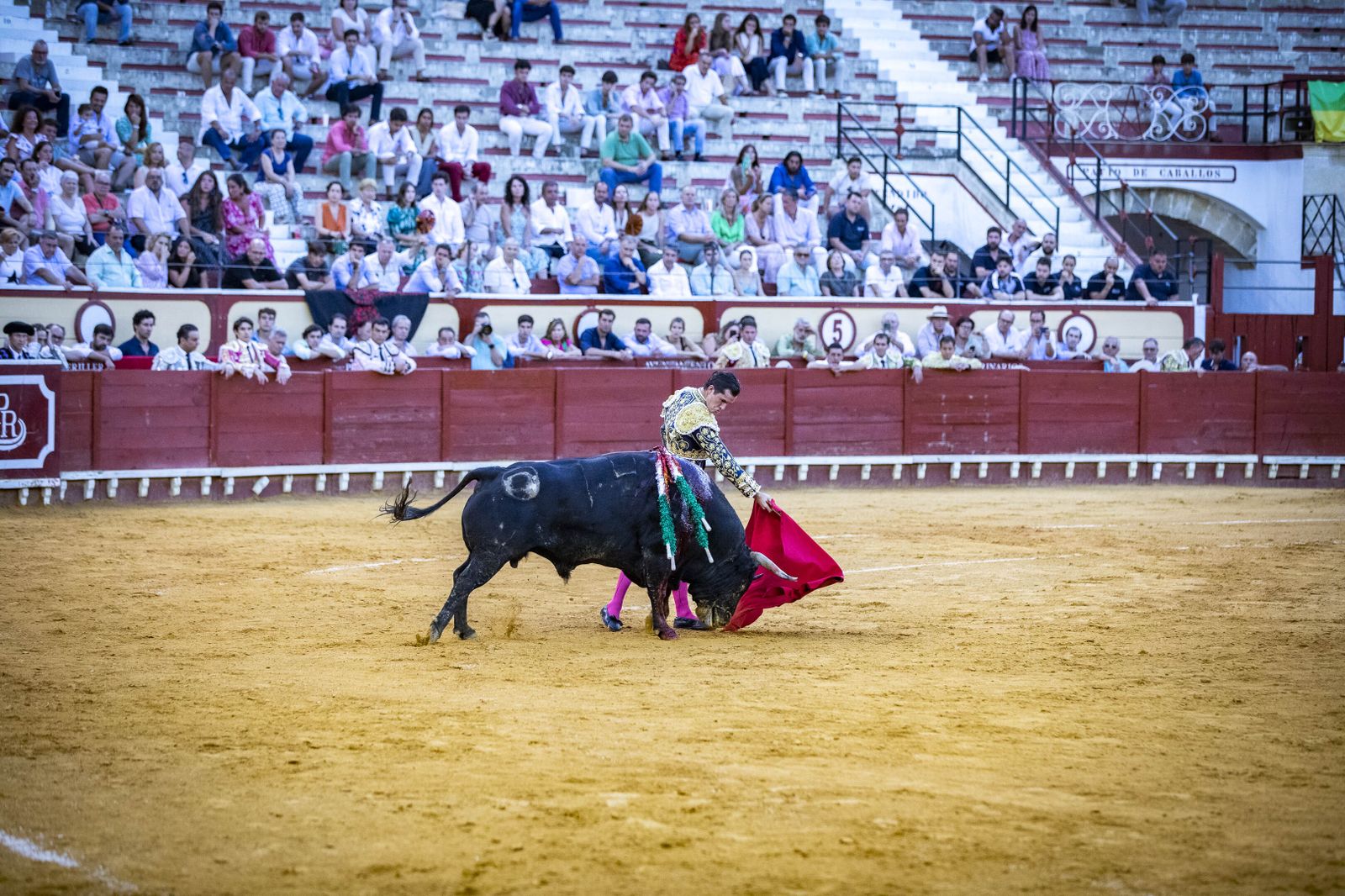 Diego Urdiales, Sebastián Castella y Daniel Luque, en la plaza de toros de El Puerto