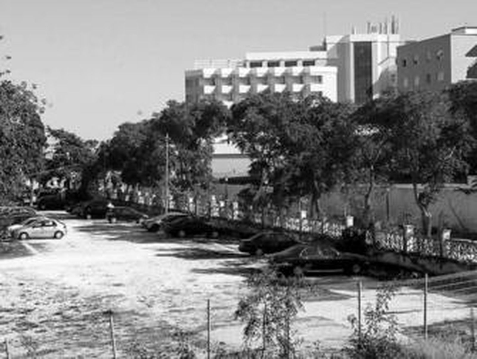 Terreno en el que se construirá la ampliación del Hotel Atlántico.