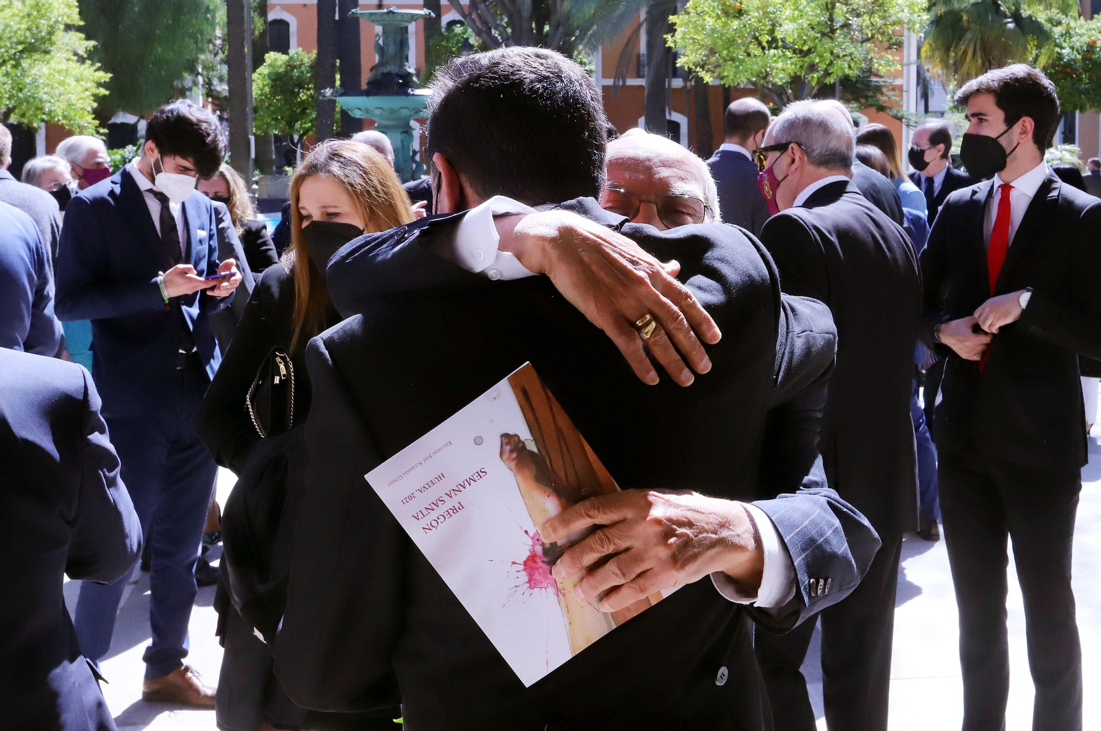 Imágenes del Pregón de la Semana Santa de Huelva 2021 de Eduardo Sugrañes