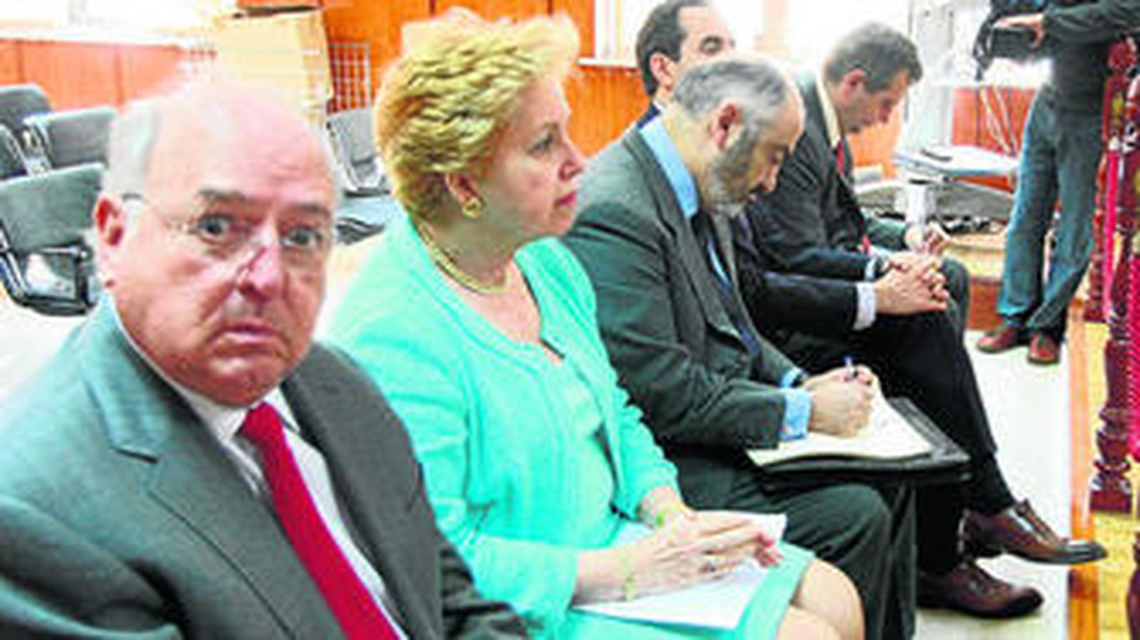 Germán y Camila Leiva, sentados en el banquillo de los acusados en el día de ayer.