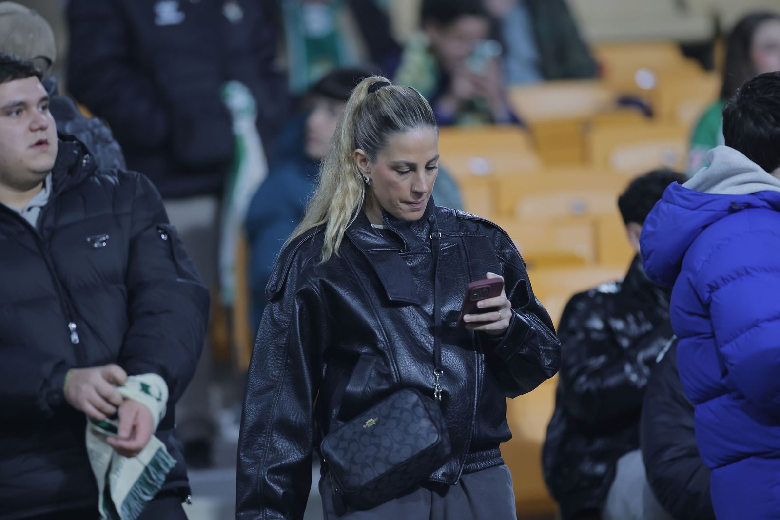 Búscate en las fotos del Betis - Elche