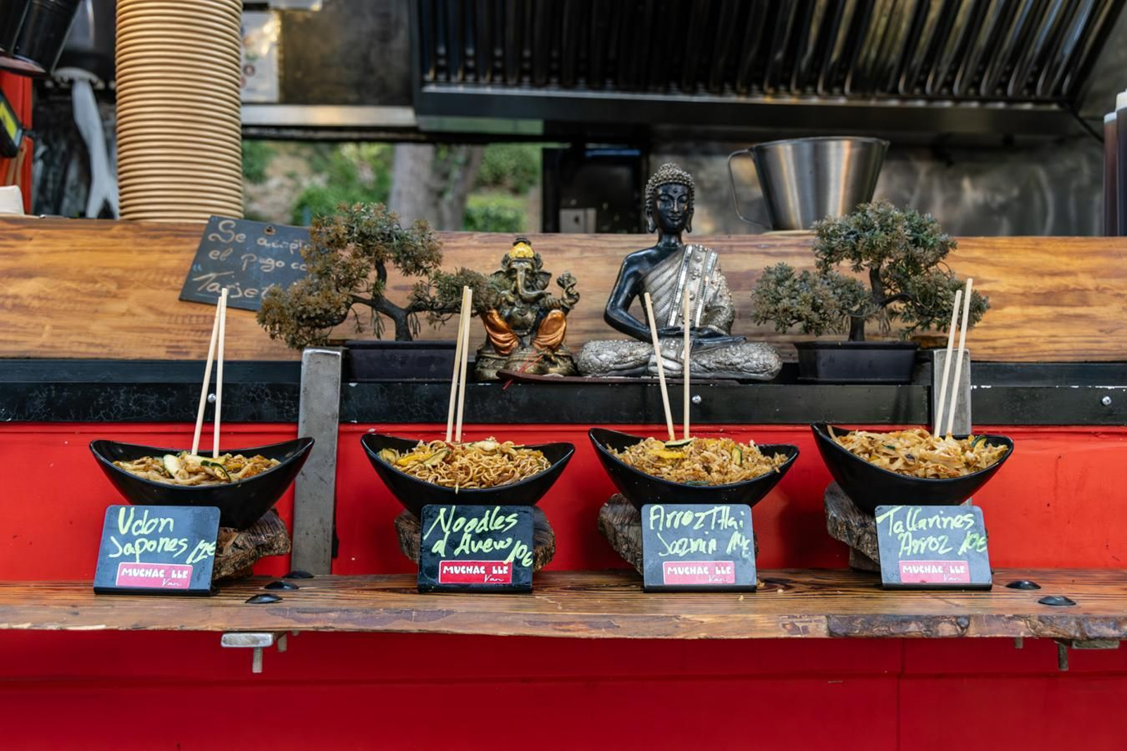 El Festival Mundial de Foodtrucks, en el Paseo de las Bicicletas, en imágenes